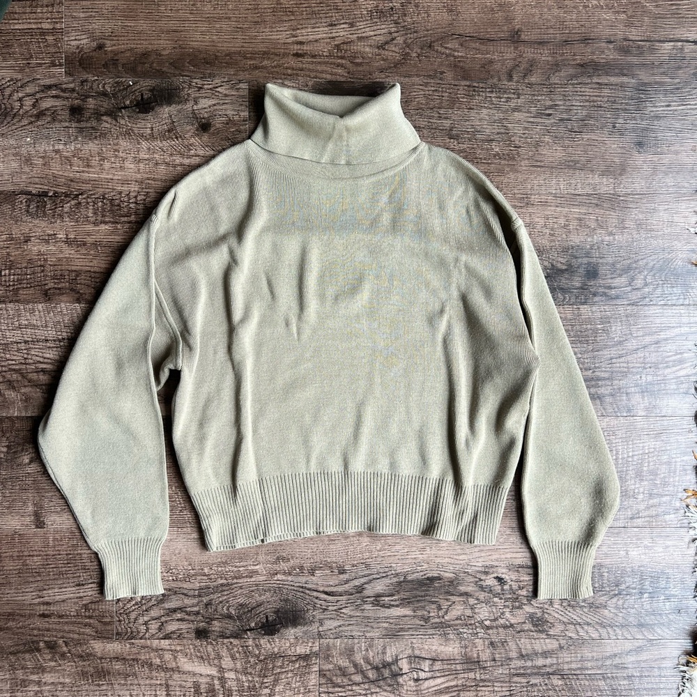 Obermeyer  Women's Turtleneck Ski Sweater